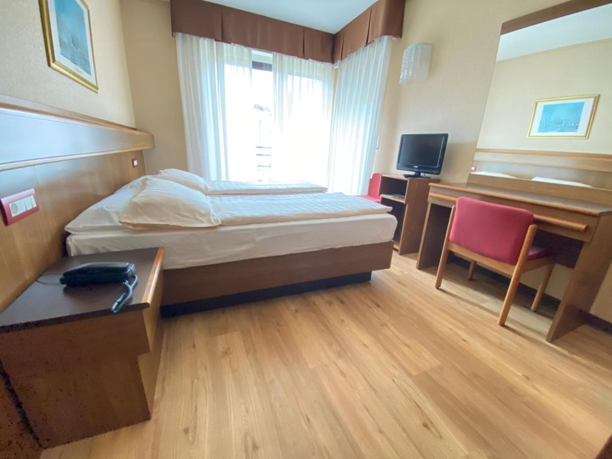 Sunlake Hotel Riva del Garda Extérieur photo