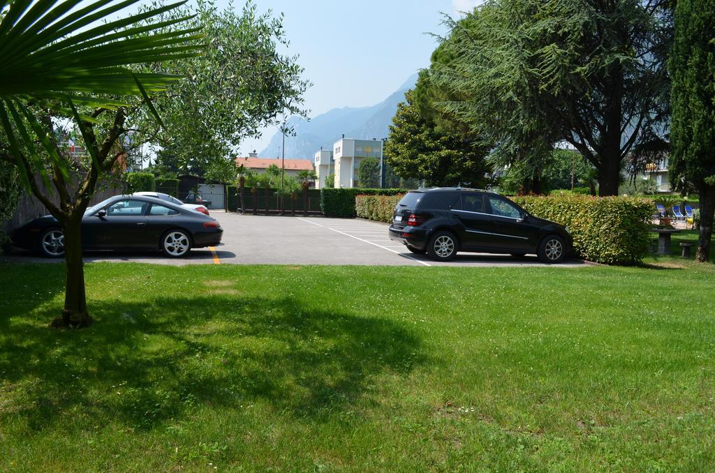 Sunlake Hotel Riva del Garda Extérieur photo